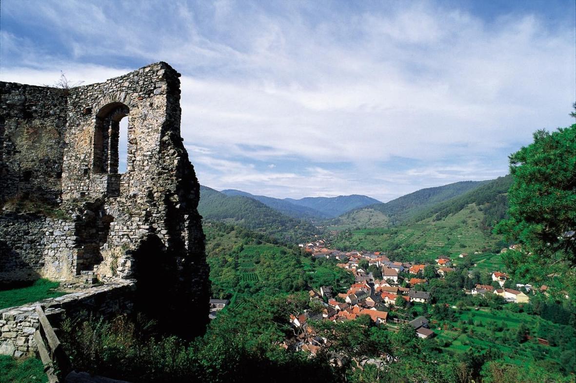 Landgasthof Zur Linde Laaben Buitenkant foto