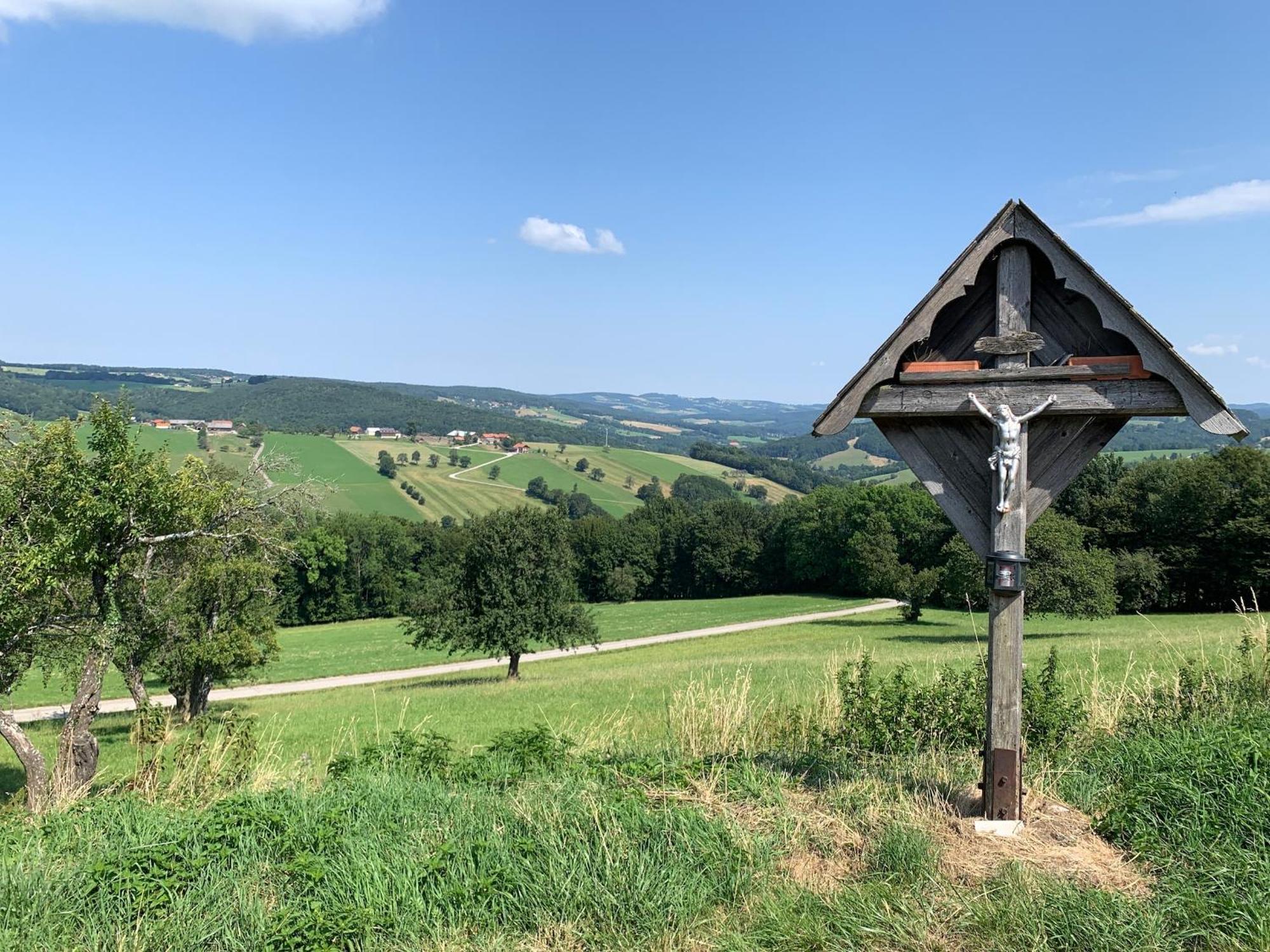 Landgasthof Zur Linde Laaben Buitenkant foto