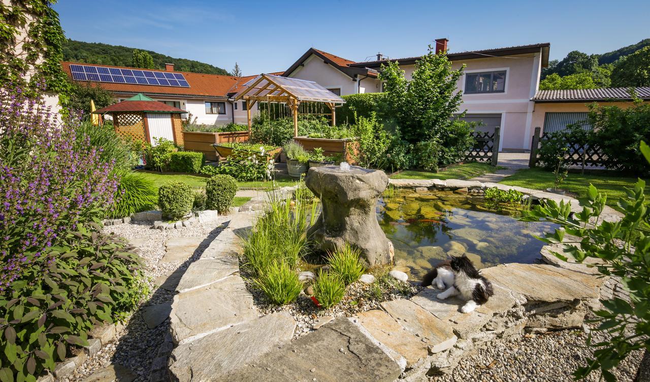Landgasthof Zur Linde Laaben Buitenkant foto